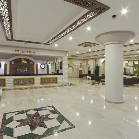 Club Paradiso Hotel